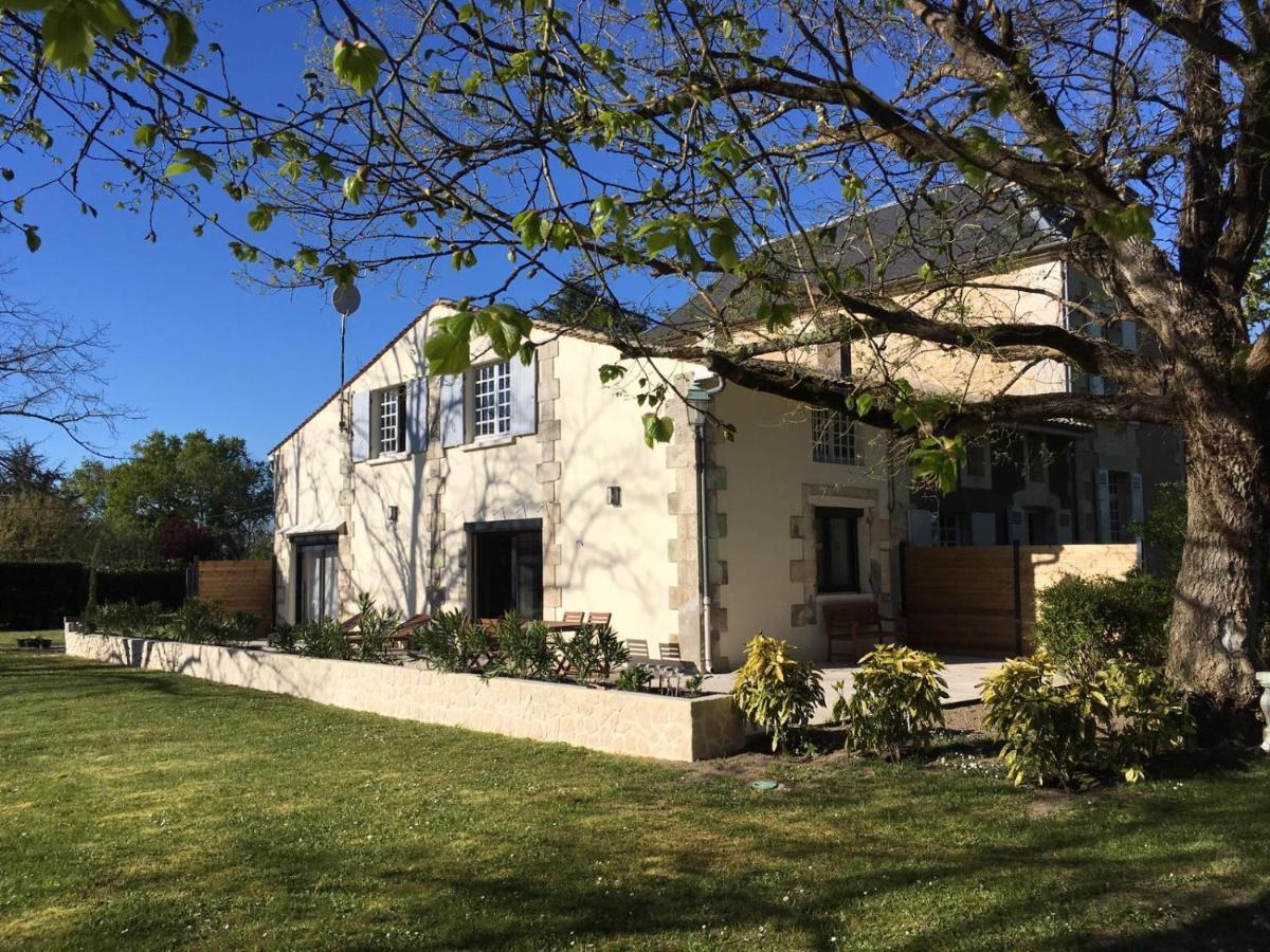 La Maison Du Champ De Beaumont Galgon Exterior photo