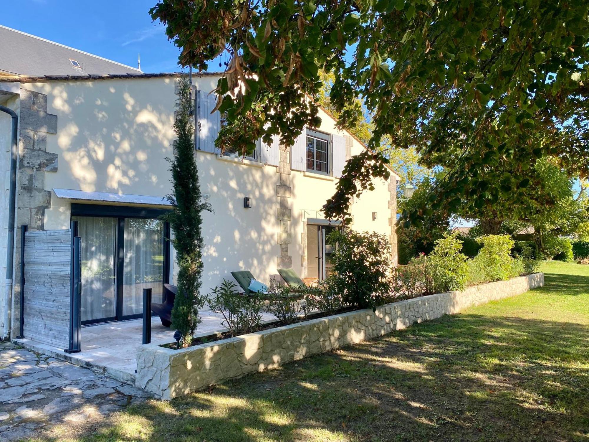 La Maison Du Champ De Beaumont Galgon Exterior photo